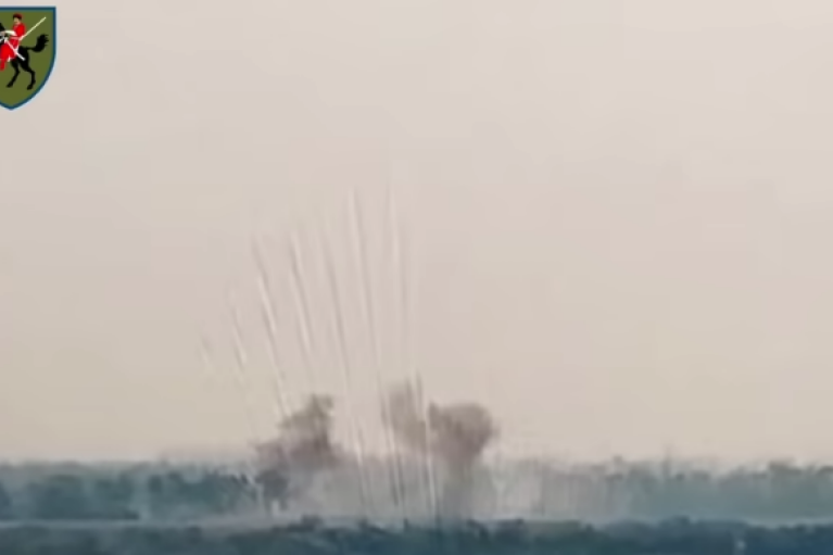 На Донеччині зентіники збили черговий ворожий Су-25 (ВІДЕО)