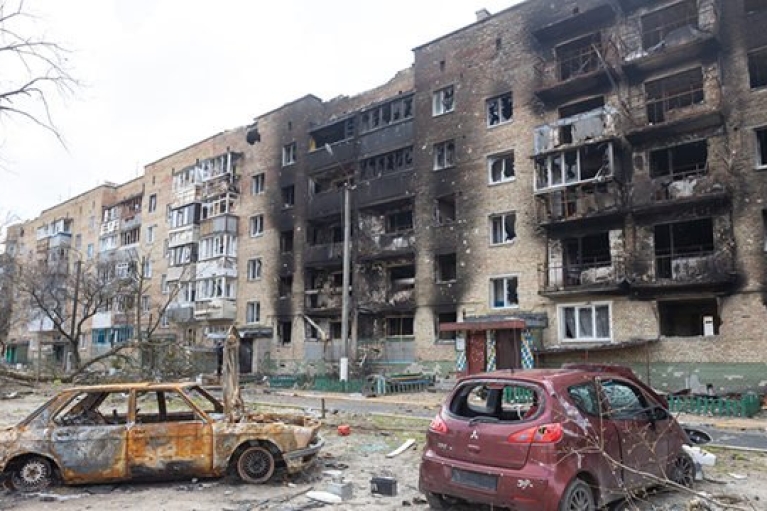 Стало известно, какие дома в Киевской области восстановят в первую очередь