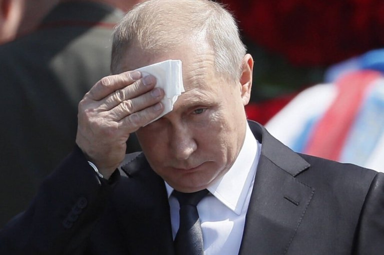Путін починає усвідомлювати свої проблеми в Україні і може тимчасово послабити апетити, – розвідка США
