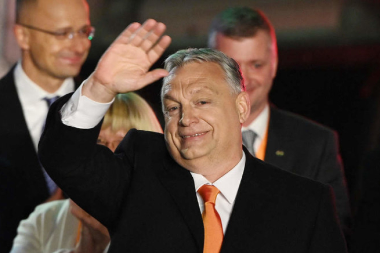 Венгрия хочет поделить пакет помощи ЕС Украине: половины "будет достаточно"