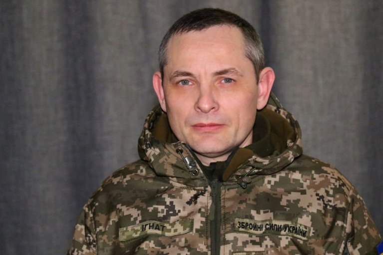 Юрій Ігнат уточнив інформацію щодо надання Україні винищувачів