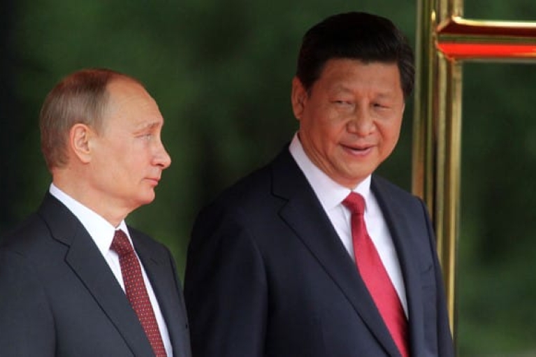Колонизатор и его маленький диктатор. Чего Путин не привезет из Китая