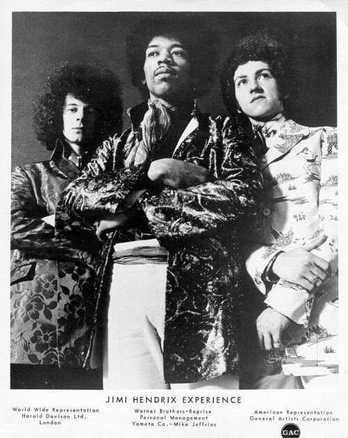 Джими Хендрикс и The Jimi Hendrix Experience / Getty Images