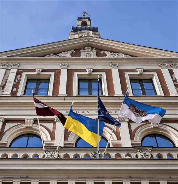 Прапор встановили на знак солідарності керівництва та мешканців Риги з Україною