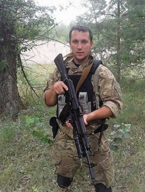 Дмитрий Линько на базе батальона "Шахтерск"/соцсети